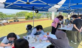 2025 월강문화축제 미용예술과 부스 운영 이미지